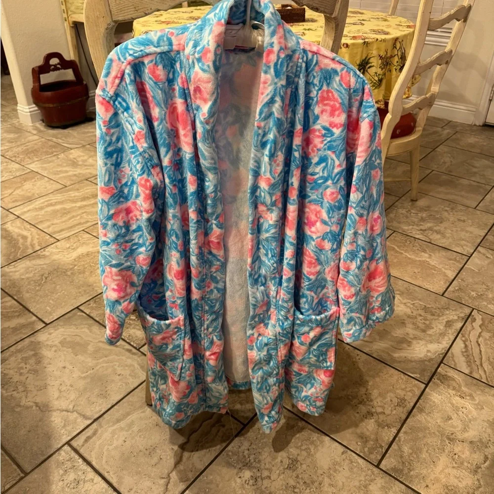 Lilly Pulitzer Blue and Pink Floral Robe - Picture 2 of 5